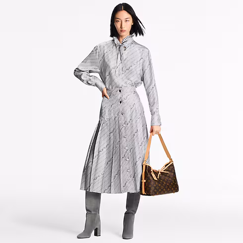 Woman wearing CarryAll